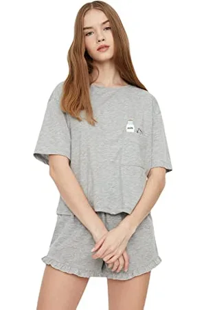 Trendyol Women Graphic Ruffle Detailed Middle Knit T-Shirt-Short Pajama Set Pigiama, , S Donna