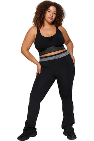 Trendyol Normal Waist Regular Plus Size Sweatpants Pantaloni della Tuta, Black, 2XL Donna