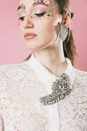 Essentiel Antwerp Hilarius crystal spille