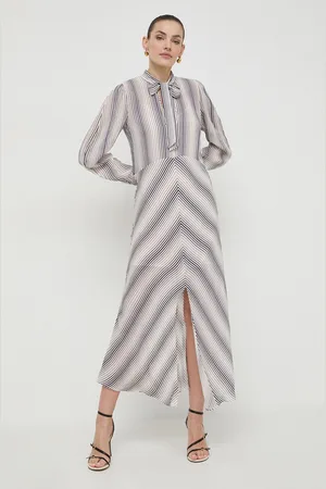 Twin-Set Vestito colore