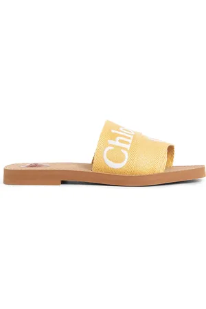 Chloé WOMAN SANDALS & SLIDES
