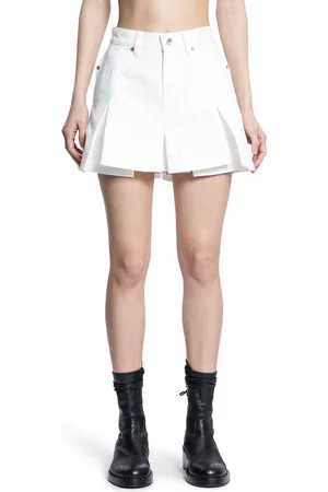 SACAI WOMAN SHORTS
