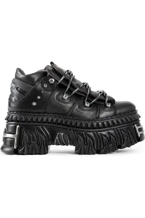 Vetements MAN SNEAKERS