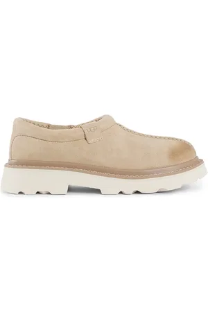 UGG MAN LOAFERS & FLATS