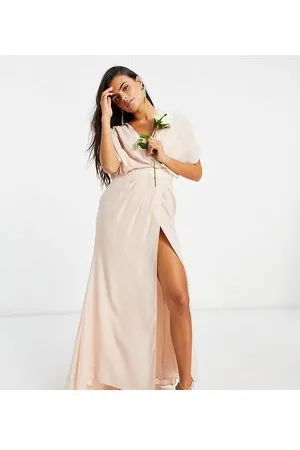 ASOS ASOS DESIGN Petite - Vestito lungo a maniche corte da damigella con scollo ad anello e bottoni sul retro