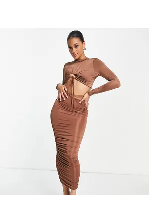 Missguided Gonna midi aderente arricciata marrone con fascetta in vita in coordinato