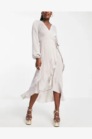 Flounce London Vestito midi avvolgente a maniche lunghe in raso cenere