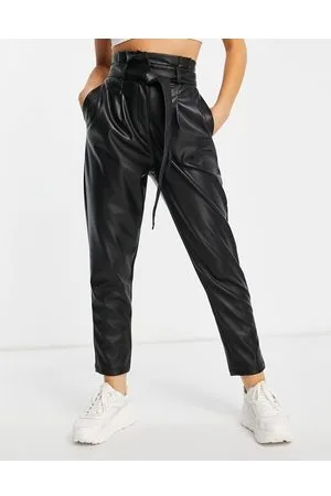 Miss Selfridge Pantaloni a vita alta in pelle sintetica nera