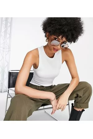 ASOS ASOS DESIGN Tall - Body con scollo a vogatore