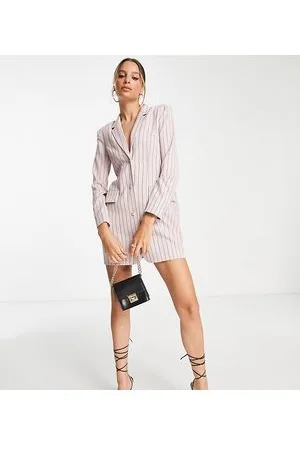 ASOS ASOS DESIGN Tall - Vestito blazer corto aderente con spalle imbottite rosa gessato