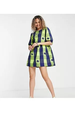 COLLUSION Vestito grembiule corto in twill verde a quadretti