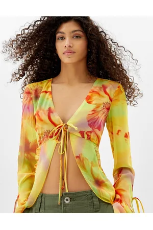 Bershka Kimono con allacciatura sul davanti e volant stile anni 