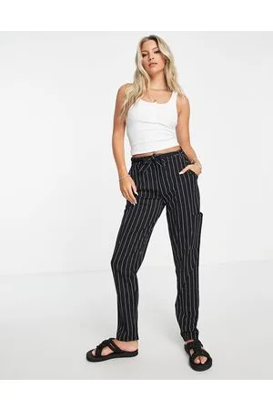 JDY Pantaloni sartoriali a sigaretta neri gessati in coordinato