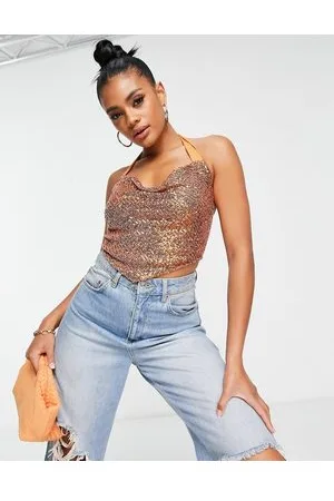 ASOS Canottiera con fondo a punta color bronzo con paillettes e scollo ad anello