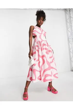 Urban Revivo Vestito lungo con cut-out laterale con stampa astratta