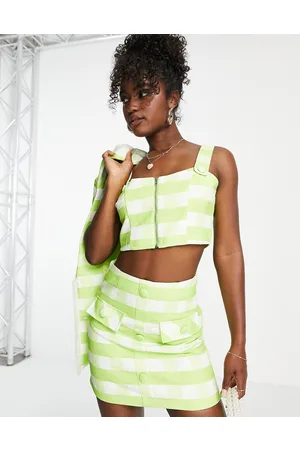 Urban Revivo Crop top in tweed a scacchi in coordinato