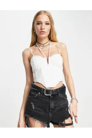 Bershka Crop top allacciato al collo con dettaglio stile corsetto