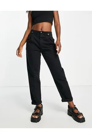 Topshop Pantaloni comodi neri con pinces e linguetta con bottone