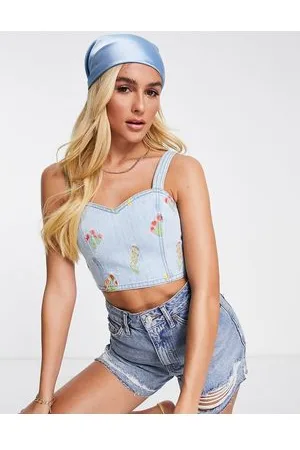 Miss Selfridge Brassière in denim lavaggio medio con ricami floreali