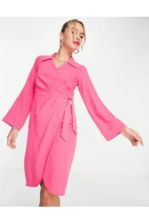 Closet Vestito avvolgente corto con maniche a campana