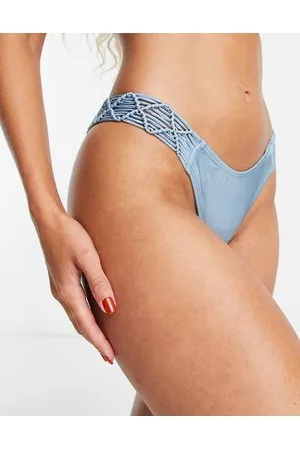 River Island Slip bikini chiaro macramé