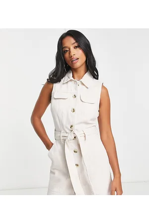 Miss Selfridge Vestito in denim écru senza maniche con bottoni sul davanti e cintura