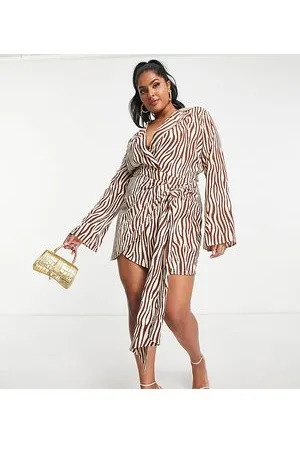 In The Style X Billie Faiers - Vestito a portafoglio con volant e stampa leopardata marrone