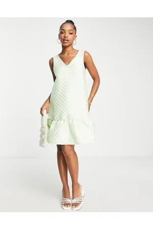 Pieces® Vestito corto premium jacquard con scollo a V e peplo