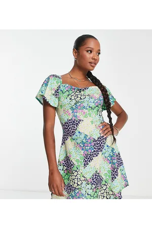 ASOS ASOS DESIGN Petite - Vestito da giorno corto con maniche con volant e scollo ad anello con stampa patchwork blu