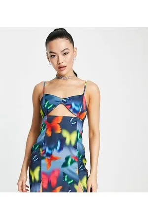 AsYou Vestito corto con spalline sottili, cut-out e spacco sulla gamba con stampa di farfalle sfocate