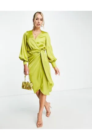 Never Fully Dressed Vestito midi avvolgente in raso oliva