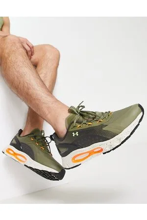 Under Armour Training HOVR Infinite Summit 2 - Sneakers kaki