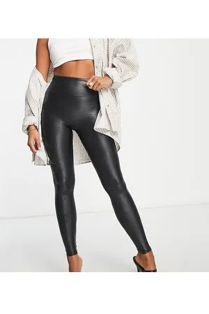 Spanx Petite - Leggings neri in pelle sintetica con fascia power stretch sagomata in vita