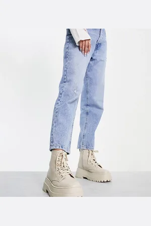 London Rebel London Rebel Wide Fit - Scarponcini a pianta larga crema con lacci e suola spessa