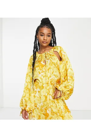 Topshop Vestito corto con maniche a campana con stampa ad acquerello e cut-out