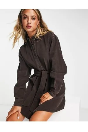 ASOS Vestito camicia in velluto a coste color cioccolato