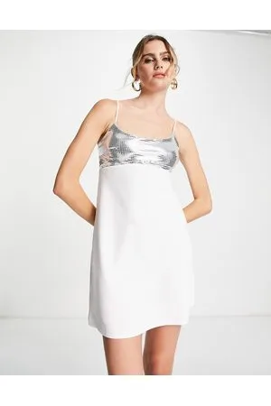 River Island Vestito corto svasato stile disco