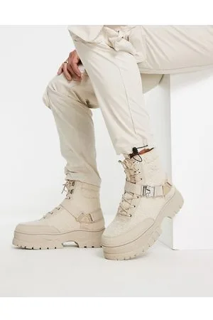 ASOS Scarponcini stringati in pile borg beige con cinturino e suola spessa