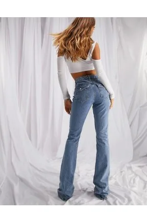 ASOS Jeans a zampa in misto cotone lavaggio medio con tasche - MBLUE
