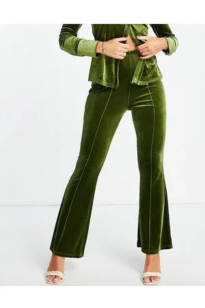 Urban Threads Pantaloni in velour a fondo ampio in coordinato