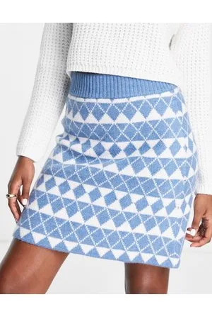 Pieces® Minigonna in maglia e bianca con stampa a losanghe in coordinato