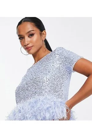 Jaded Rose Crop top a maniche corte con finiture in piuma sintetica confetto con paillettes in coordinato