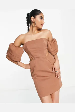 ASOS Vestito corto con spalle scoperte, dettagli sulle maniche e cut-out in vita color pietra
