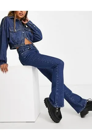 Bolongaro Jeans a zampa indaco stile anni 
