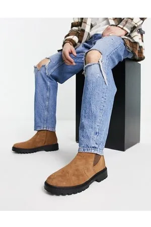 New Look Stivaletti Chelsea con suola spessa in camoscio sintetico color cuoio