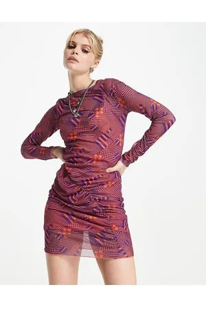 VIOLET ROMANCE Vestito corto in rete con stampa geometrica