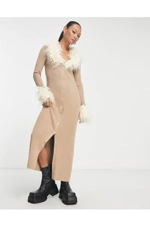 River Island Vestito midi a cardigan chiaro con pelliccia sintetica