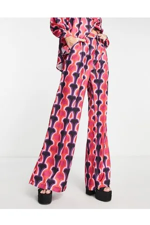 In The Style Pantaloni a zampa con stampa geometrica in coordinato