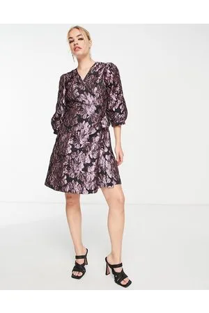 SELECTED Femme - Vestito corto a portafoglio in jacquard