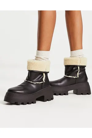 ASOS Adriana - Stivali foderati in pile borg neri con suola spessa